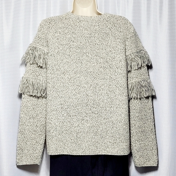 Mudpie Boho Beckham Fringe Oatmeal Sweater (M) - Picture 4 of 10